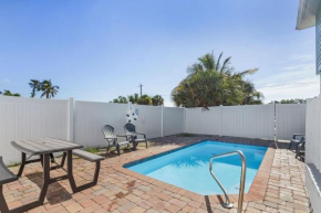 Spacious Home: Heated Pool, Near Beach, Family Fun
